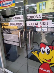 Indomaret Puncak Pelalo Buka Pintu, Namun Terkepung Api: View Cantik Jadi Puing