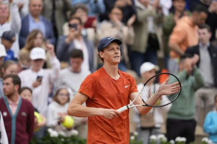 Jannik Sinner Mendekati Puncak Dunia: Dari Dominasi Miami Open hingga Sorotan Pasangan Muda yang Semakin Bersinar