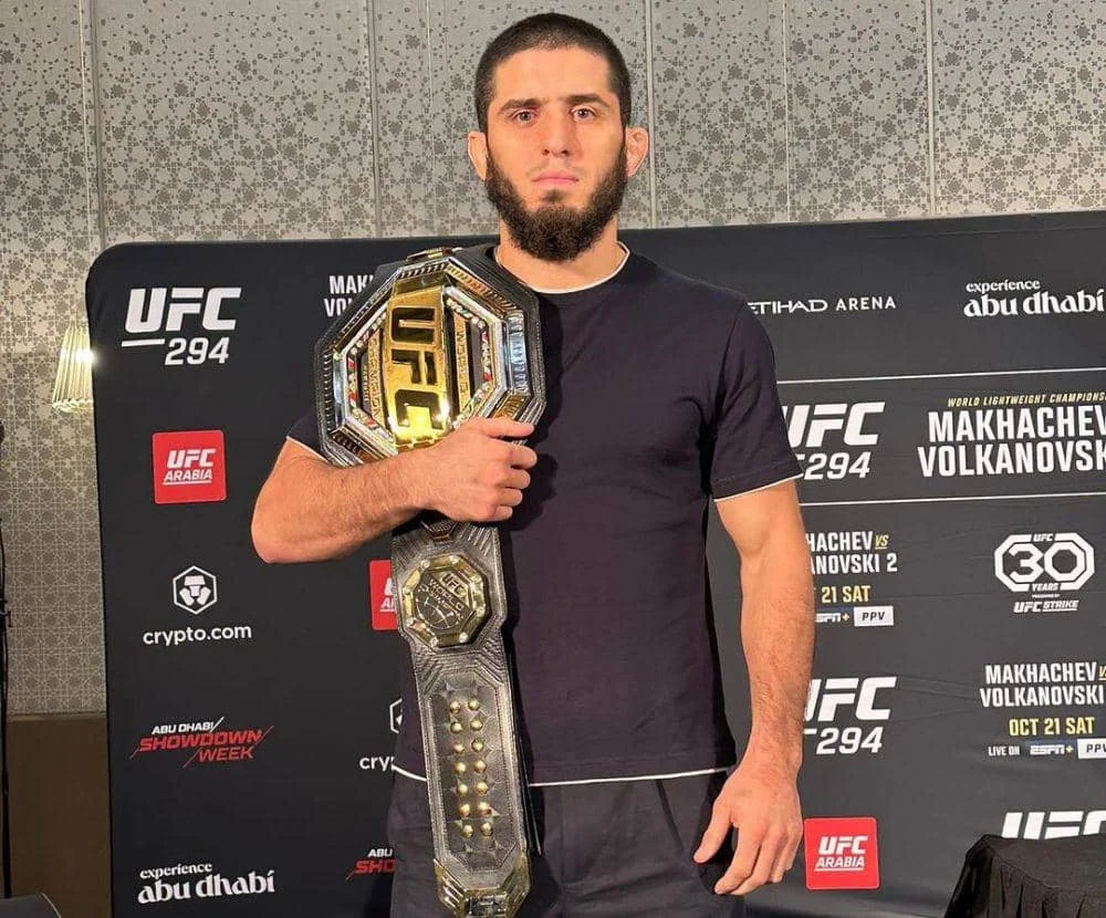 Makhachev Pecahkan Rekor Khabib: Mengapa Tak Semua Petarung UFC Bisa Meniru Sang Legenda