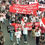 Thailand di Persimpangan: Kebijakan Moneter, Krisis Haze, Investasi Besar, dan Harapan Sepak Bola Nasional