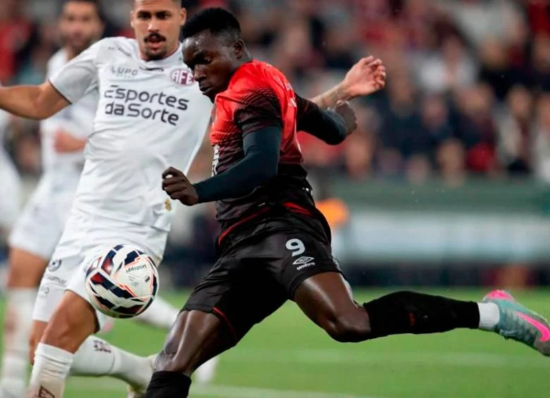 Viveros Menggempur: Athletico-PR Hancurkan Botafogo dengan Kemenangan Historis