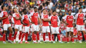 Arsenal Kembali Puncaki Premier League: Pertarungan Gelar dan Perjuangan Relegasi Mengguncang Musim 2025/2026