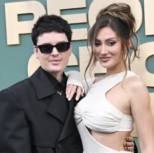 Aubrey Plaza Menanti Kedatangan Bayi Pertama Setahun Setelah Tragedi Kehilangan Suami