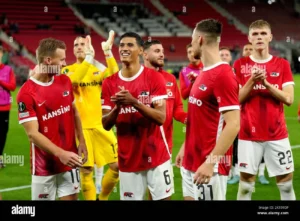 AZ Alkmaar Menggempur Shakhtar Donetsk: Misi Tiga Gol di Leg Kedua UEFA Conference League!