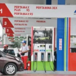 Bahlil Lahadalia Beri Sinyal Kenaikan Harga Pertamax: Apa Artinya Bagi Konsumen?