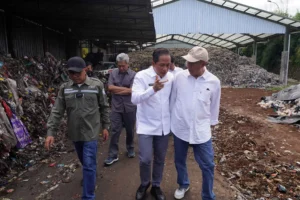 Banyumas Transformasi Sampah 738 Ton/Hari, Prabowo Janjikan Dukungan Nasional