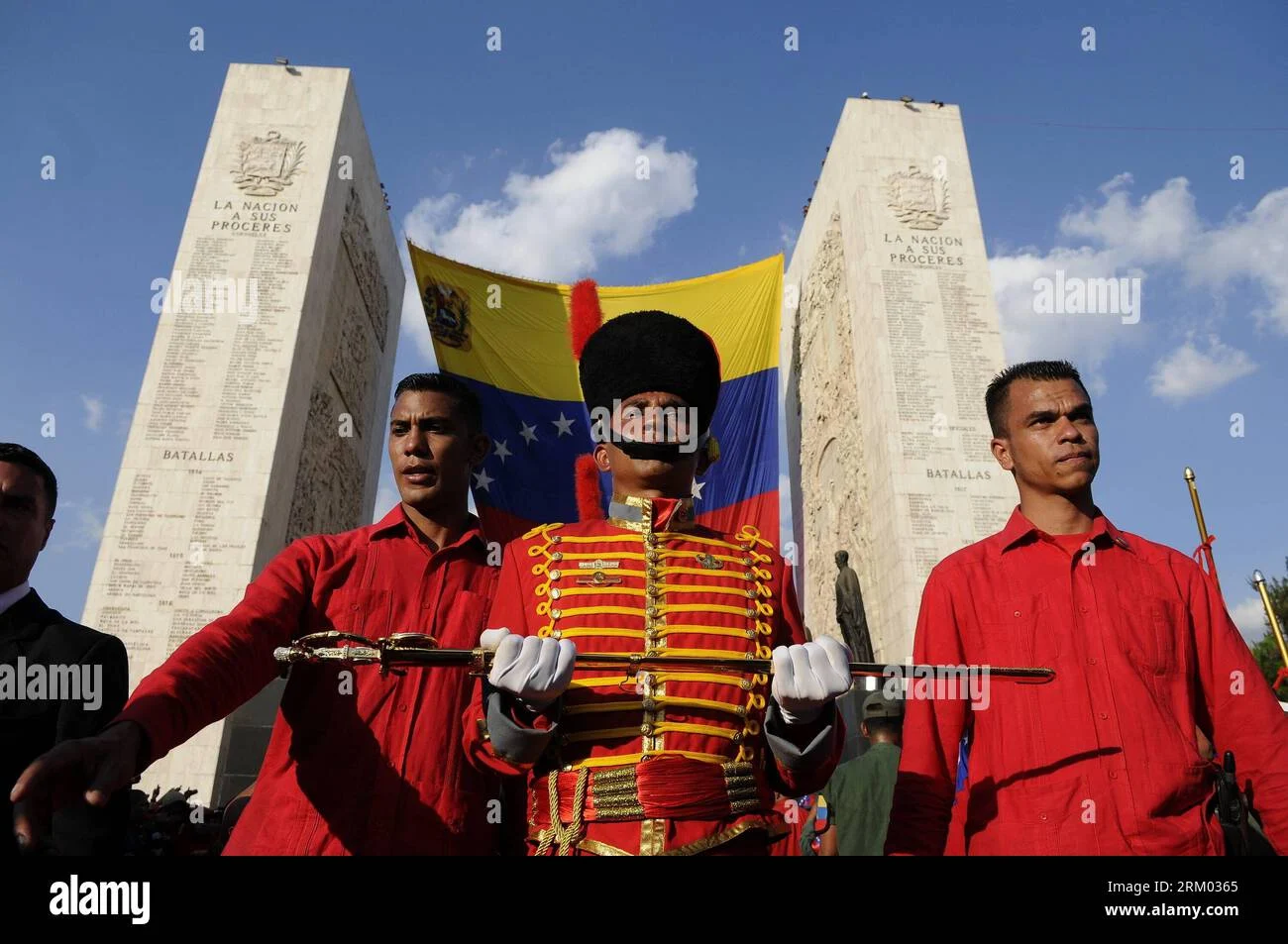 Bolivar di Persimpangan: Dari Lapangan Copa Libertadores hingga Gejolak Politik Venezuela