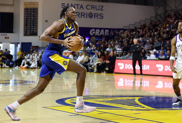 Charles Bassey Bergabung dengan Warriors: Energi Besar yang Bisa Mengubah Nasib Tim di Akhir Musim