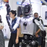 China Ganda: Dari Rekor Yuan hingga Robot Humanoid, Politik Global dan Ketegangan Asia Timur Meningkat