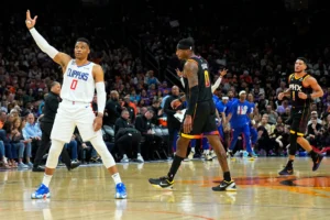 Clippers Gigit Warriors 115-110: Kemenangan Dramatis yang Buka Pintu Play‑In!