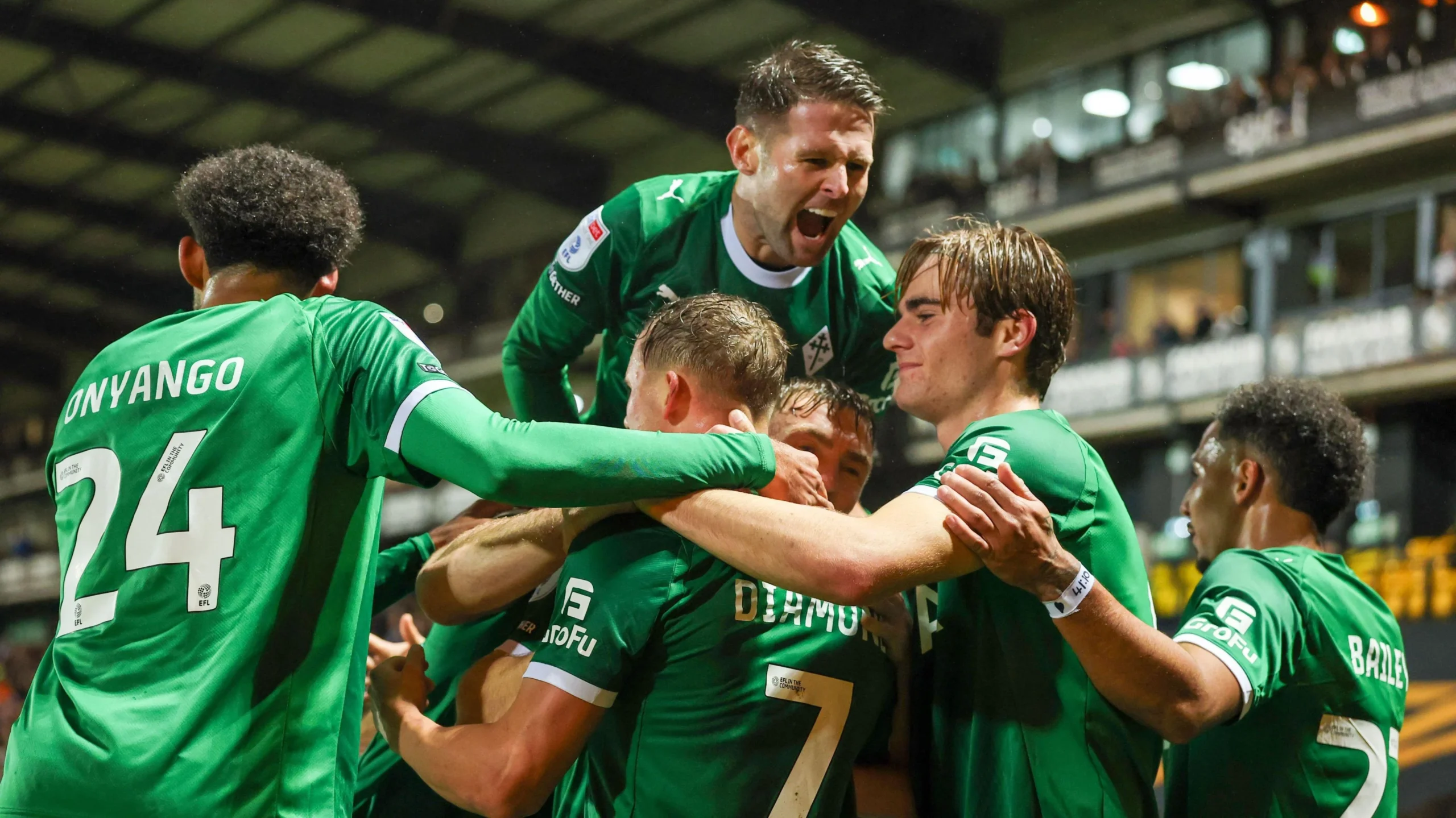 Drama 2-1: Port Vale Gagalkan Harapan Play‑off Stockport County