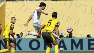 Drama Detik Akhir: Borussia Dortmund Balas Kemenangan dengan Gol Ganda di Stoppage Time Lawan Stuttgart