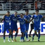 Drama Klasemen BRI Liga 1: Persib Bandung Memimpin, Empat Tim Terpuruk Tanpa Kemenangan