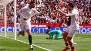 Drama Menit Akhir Goyang La Liga: Sevilla Tertunduk di Zona Merah Usai Kalah 2-1 dari Osasuna