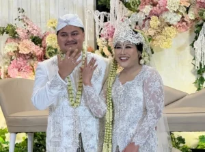 Drama Pernikahan Boiyen dan Rully Anggi Akbar: Dua Bulan Cinta Berujung Trauma dan Penipuan