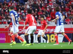 Drama Taktik di Stadion Saitama: Urawa Reds Menang Dramatis atas Yokohama F. Marinos