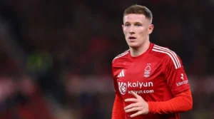 Elliot Anderson: Bintang Muda yang Diperebutkan Raksasa Premier League dengan Tag Harga Fantastis