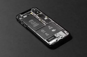 EU Paksa Produsen Smartphone Lepas Baterai: Kebijakan Baru yang Mengguncang Industri