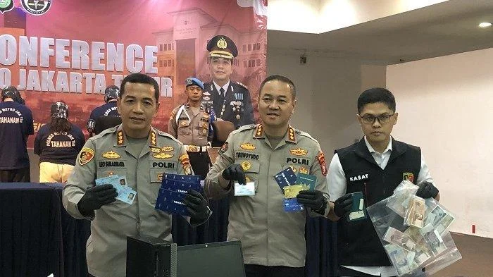 FBI Gempur Jaringan Penipuan Online di Indonesia, Rugi Rp 342 Miliar Terungkap!