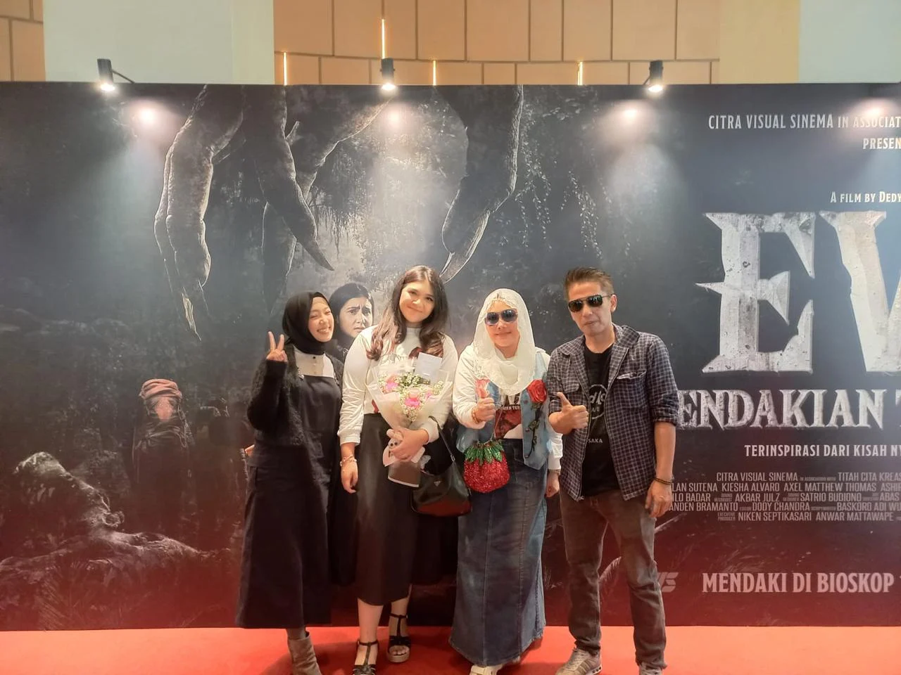 Film 'Hotel Mumbai' Memicu Diskusi Nasional: Dari Layar Lebar ke Krisis LPG dan Kontroversi Pembangunan Hotel Mewah di Worli