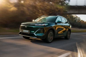 Geely Starray EM-i Guncang Pasar: Veloz Hybrid Ditinggal, Konsumsi BBM Lebih Irit!