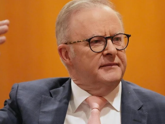 Gemetar! Sampul Majalah Italia Ini Pecah Kontroversi Hebat di Israel