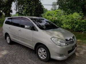 Harga Toyota Kijang Innova Diesel 2007 Bekas: Pilihan Bandel yang Menggoda Selera Pembeli!