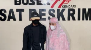 Harry Styles Diduga Siapkan Lamaran untuk Zoë Kravitz setelah 8 Bulan Pacaran – Fakta Mengejutkan!