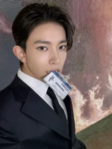 Heeseung Luncurkan Era Solo dengan Nama Baru EVAN, Penggemar Bergemuruh