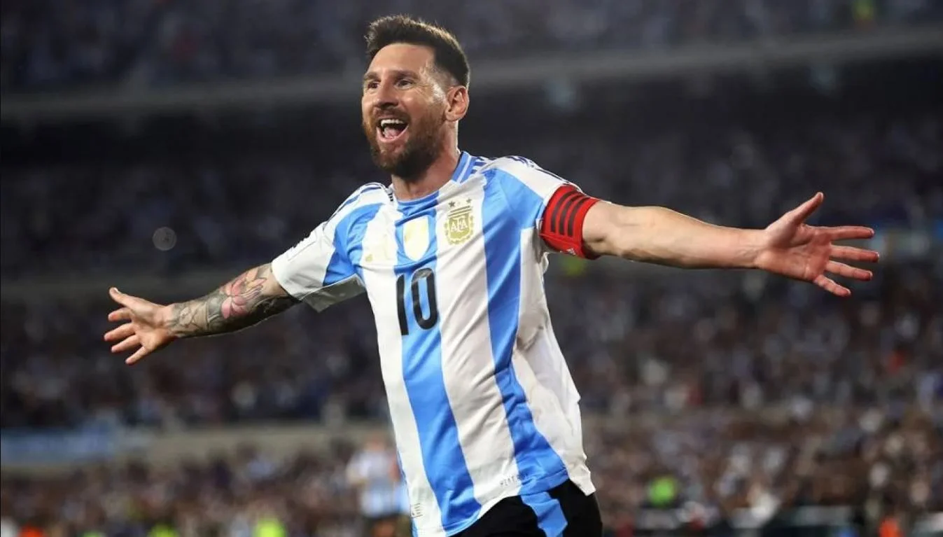 Idolakan Messi Dorong Bintang Man City Bayangkan Duel Epik Argentina di Piala Dunia 2026
