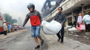 Indonesia Dikepung 172 Juta Kendaraan, Kerugian Triliunan Rupiah, dan Tabrakan KRL‑Argo Bromo Memicu Kegelisahan Nasional