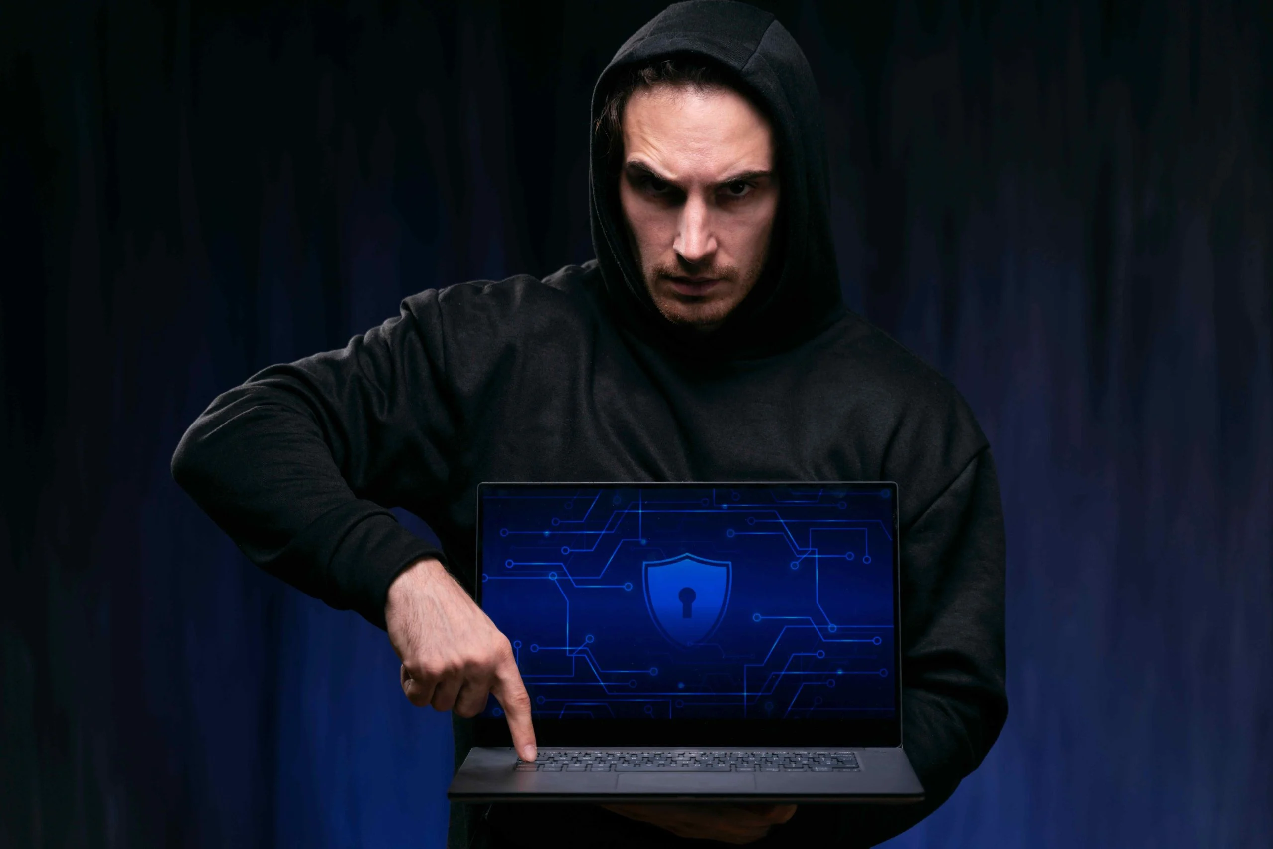 Italia Ekstradisi Hacker China ke AS: Skandal Cyber yang Mengguncang Dunia Vaksin