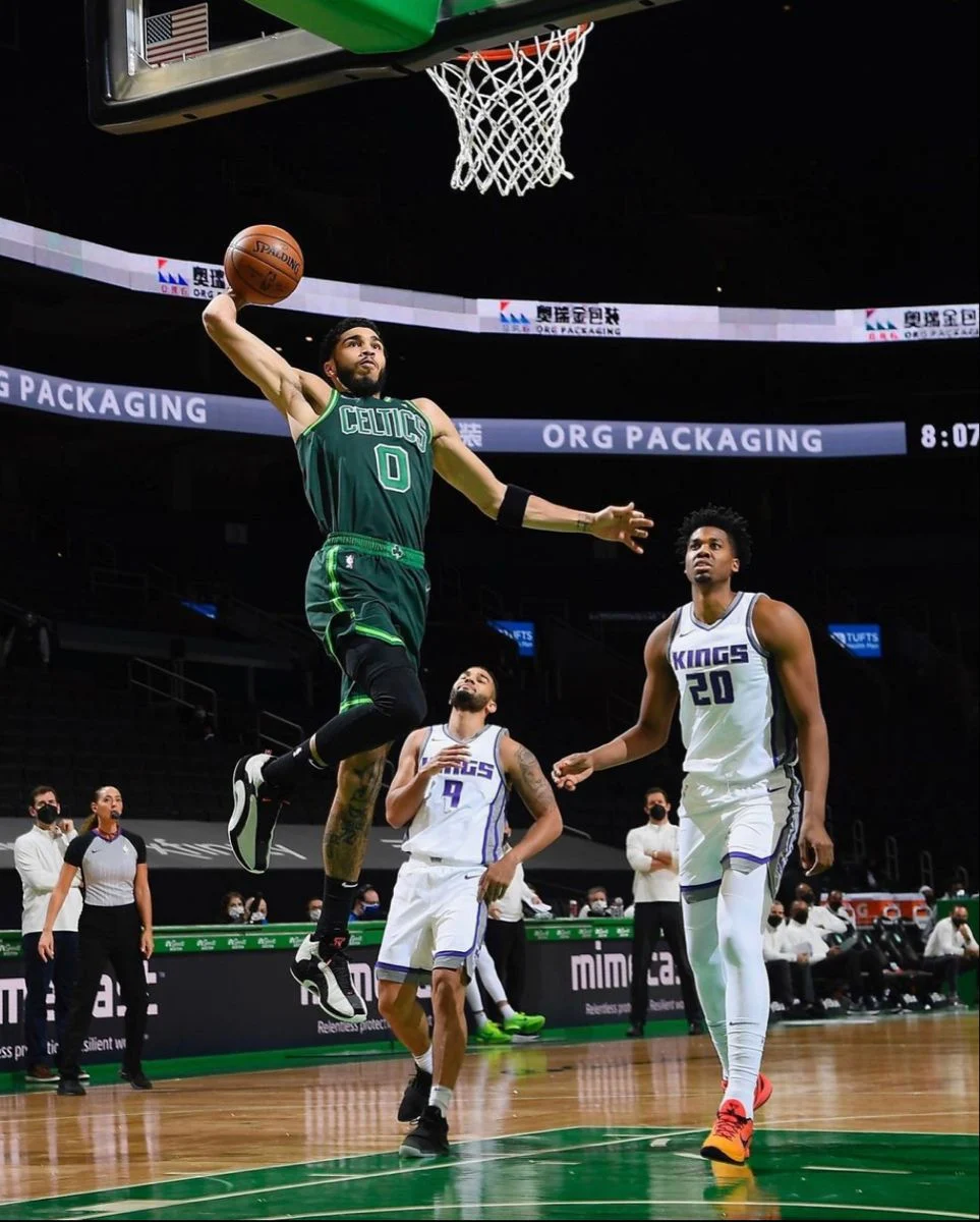 Jayson Tatum Menyulap Celtics Kembali Menguasai Seri: Kemenangan Dramatis di Game 3 melawan 76ers
