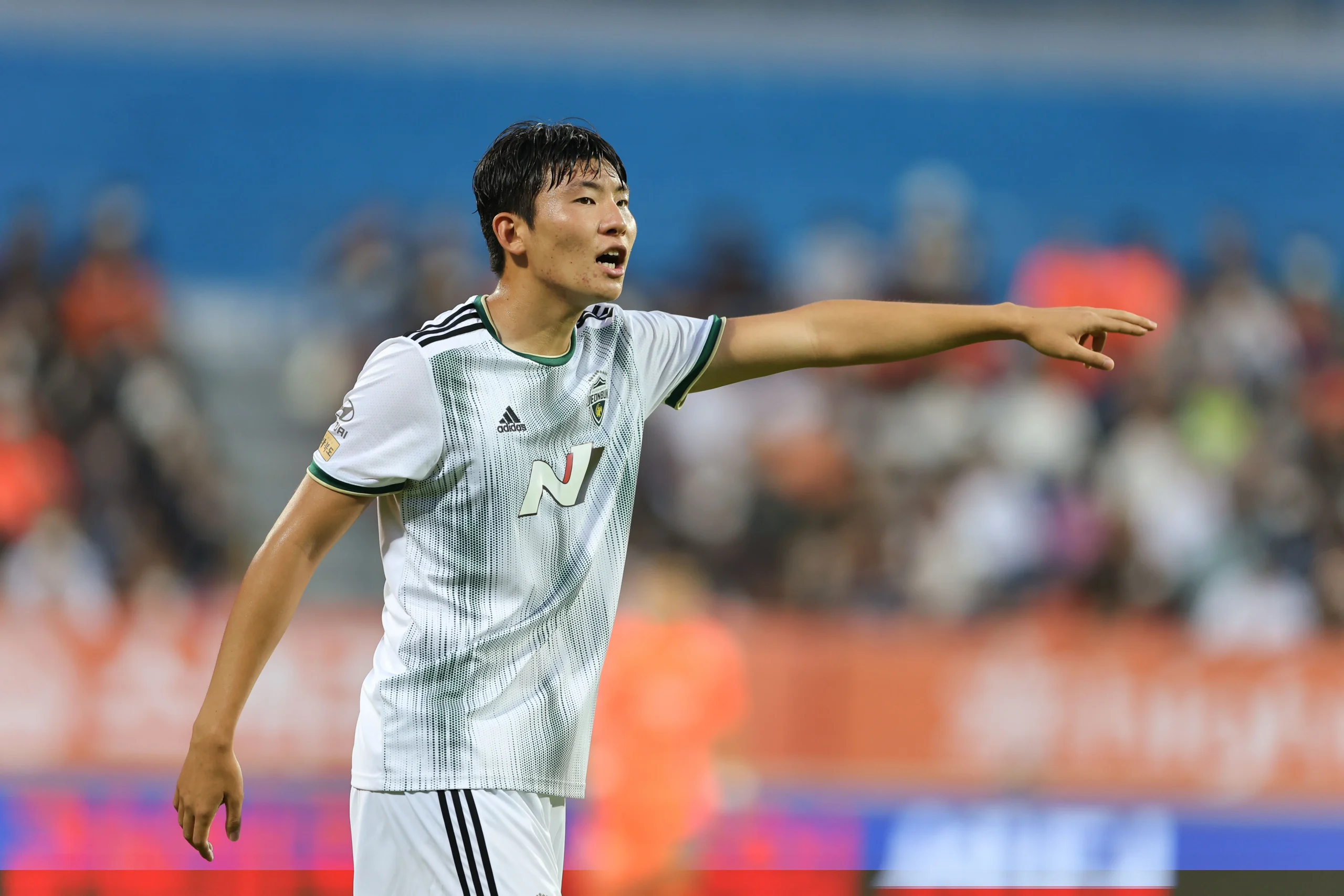 Jeonbuk Tundukkan Ulsan 2-0 di Derby Keluarga Hyundai ke-100: Gol Lee Jadi Penentu!