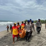 Keberanian Tanpa Batas: Agus Suarsa Dharma Selamatkan Teman di Pantai Purnama, Dua Pemuda Lain Terseret Ombak di Pantai Cucukan