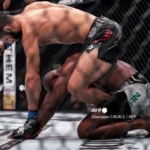 Khamzat Chimaev Jadi Buruan Jagoan UFC 327: Tendangan Mematikan Bikin Lawan TKO