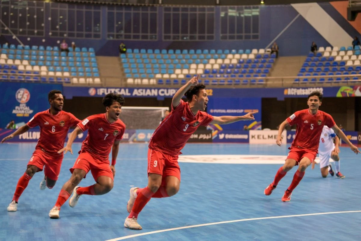 Kick yang Mengguncang Dunia Olahraga: Dari NRL ke Futsal Indonesia, Dari Detroit hingga Ring Tinju