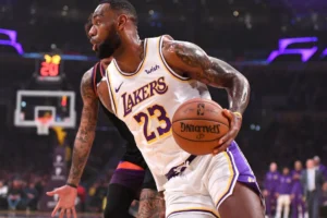 LeBron James Bawa Lakers Kunci Keunggulan Homecourt, Suns Tersungkur 101-73