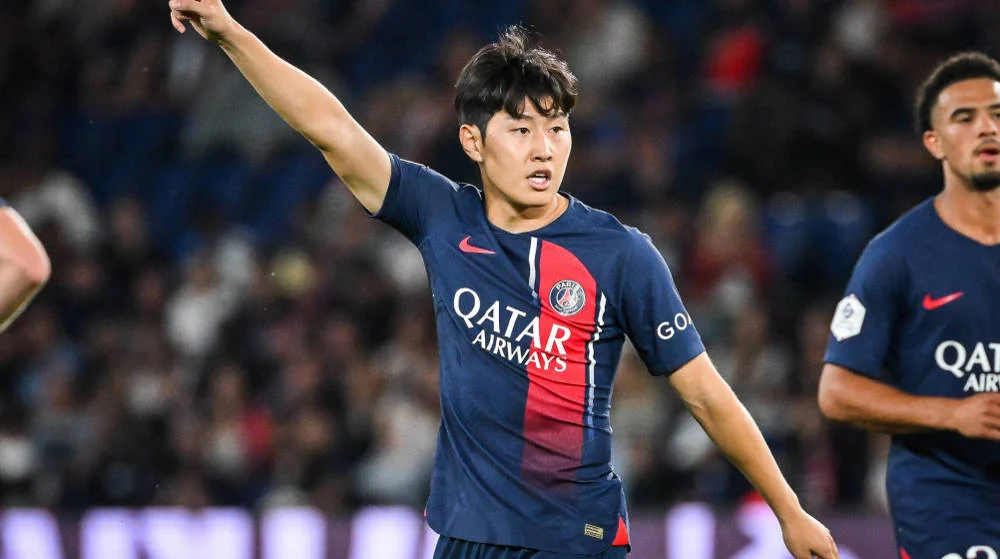 Lee Kang-In Bersinar di PSG: Dari Debut di Liga Champions hingga Harapan Baru bagi Sepak Bola Korea
