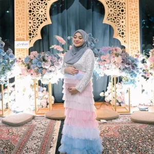 Lindi Fitriyana Pamer Baby Bump, Isu Hamil Duluan Kembali Mengguncang Netizen