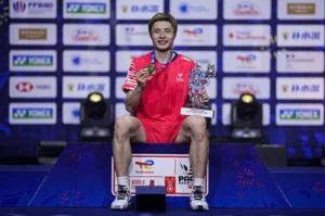 Magis! Penakluk Unggulan Tumbang, Shi Yu Qi Lontar Baju & Raket Saat Sorak Kemenangan Korea Selatan di Asia 2026