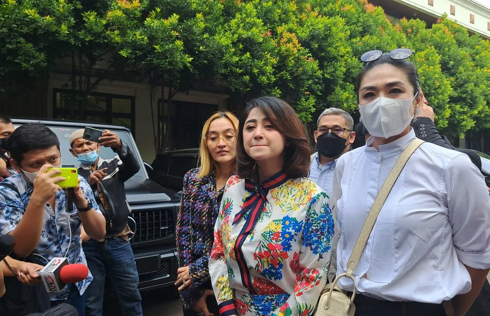 Mediasi Gagal, Angga Wijaya dan Nurul Maria Siap Berlaga di Pengadilan: Konflik Keluarga Mencuat