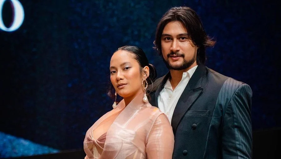 Mimpi Nino RAN Dimarahi Vidi Aldiano, Tara Basro Mengaku Cemburu dan Mengusik Kunjungan ke Makam