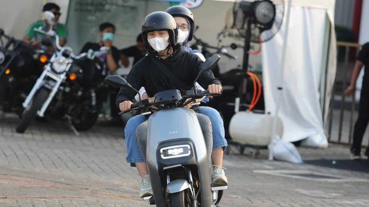 Misteri di Balik Sukses Yenna Yuniana: Dari Kos‑Kosan Hingga Menangkan Tender Motor Listrik MBG