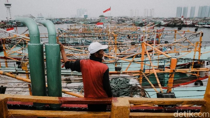 Nelayan Jakarta Utara Teriakan Memarahi Proyek Pembangunan: Jalur Melaut Tersendat, Solusi Apa yang Diperlukan?
