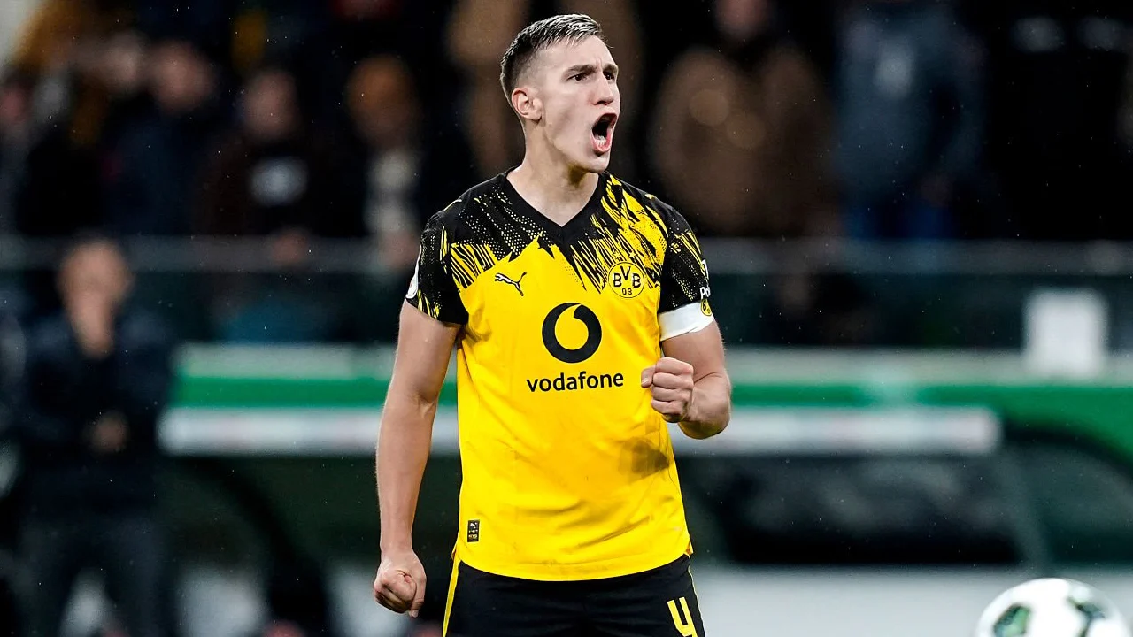 Nico Schlotterbeck Jadi Incaran Liverpool dan Manchester United: Kontroversi Kontrak dan Pilihan Besar Setelah Piala Dunia