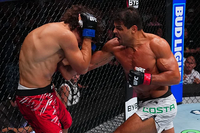 Paulo Costa Hantam Azamat Murzakanov dengan Head Kick Memukau di UFC 327