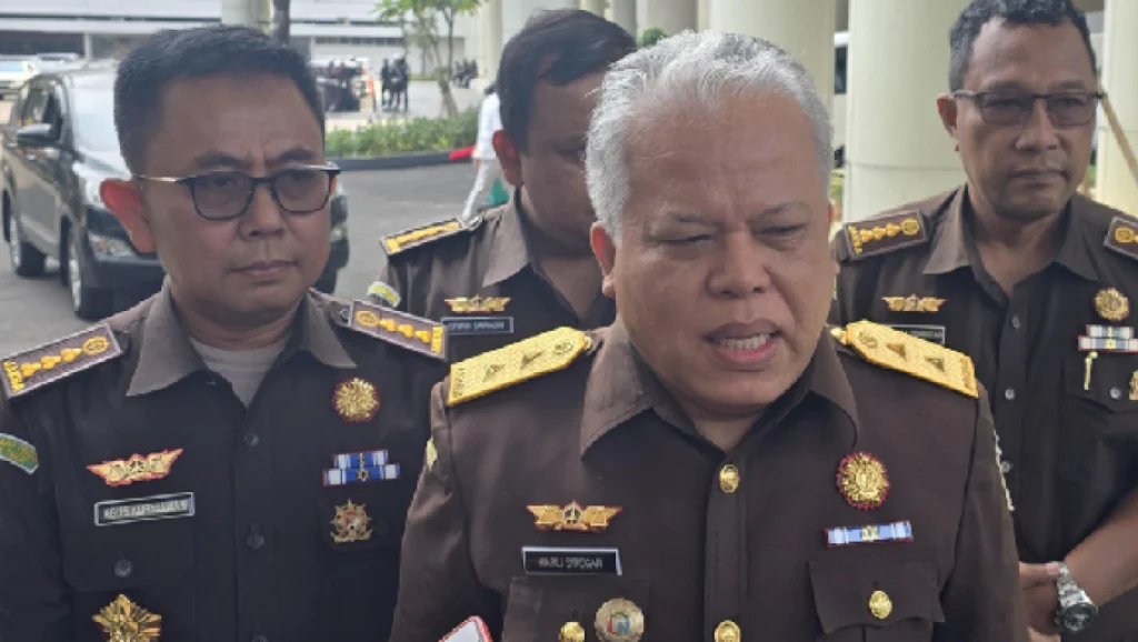 Pensiunan TNI Terdakwa Korupsi Satelit: Pembelaan Mengguncang Persidangan, Apa Sebenarnya Motifnya?