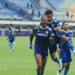 Persib Bandung Perkuat Puncak Klasemen Liga 1 Usai Kemenangan Dramatis 3-2 atas Bali United