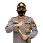 Pria Berjaket ‘Polisi’ Bikin Geger di Tangsel: Akui Kesalahan, Datangi Polsek, dan Dapat Teguran